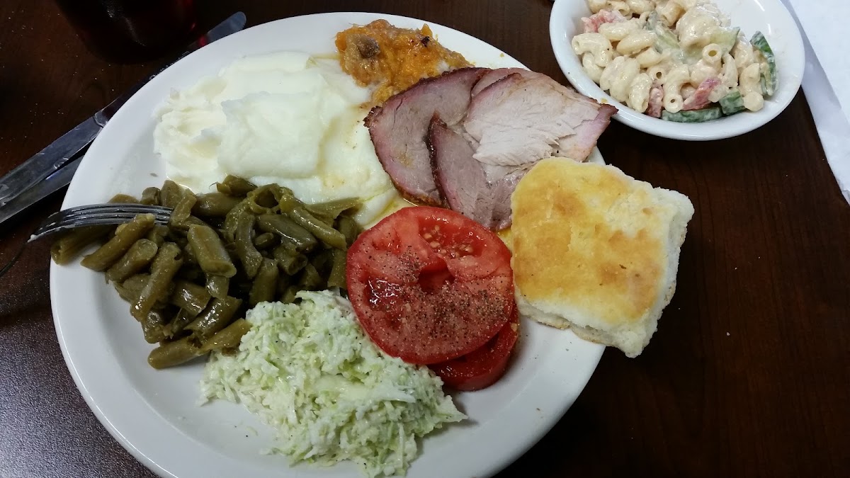 Cabin Creek BBQ-2